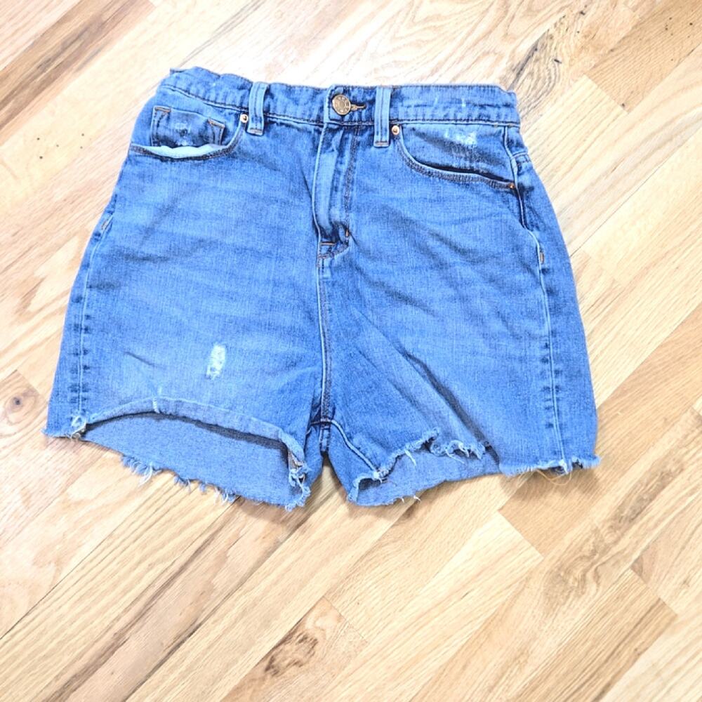BDG women's Distressed cut-off shorts - size MED